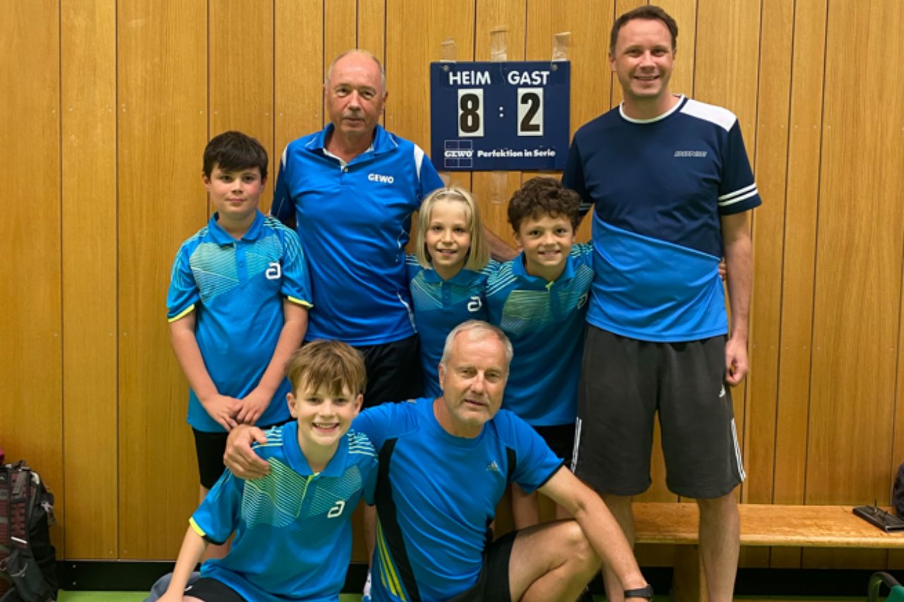 TT-Jungs gewinnen auch ihr zweites Saisonspiel